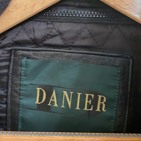 Vintage 90’s leather insulated coat. Men’s 40-42 black - Picture 2 of 6